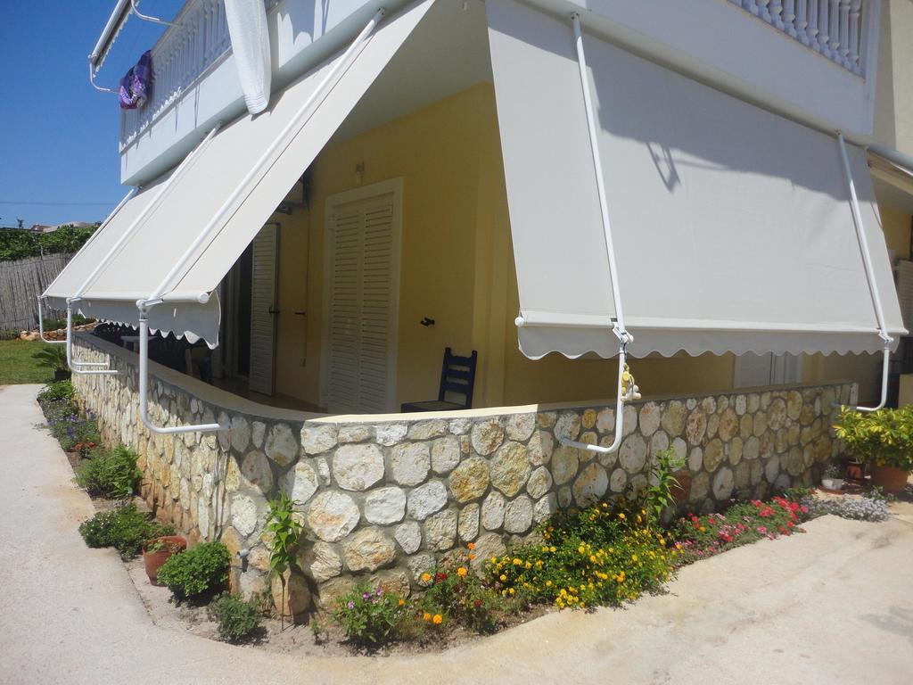 Oruci Apartments Ksamil Room photo