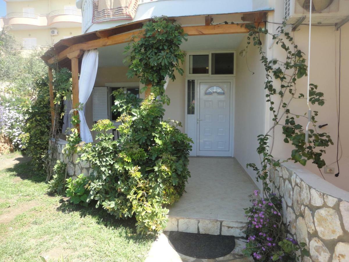 Oruci Apartments Ksamil Exterior photo