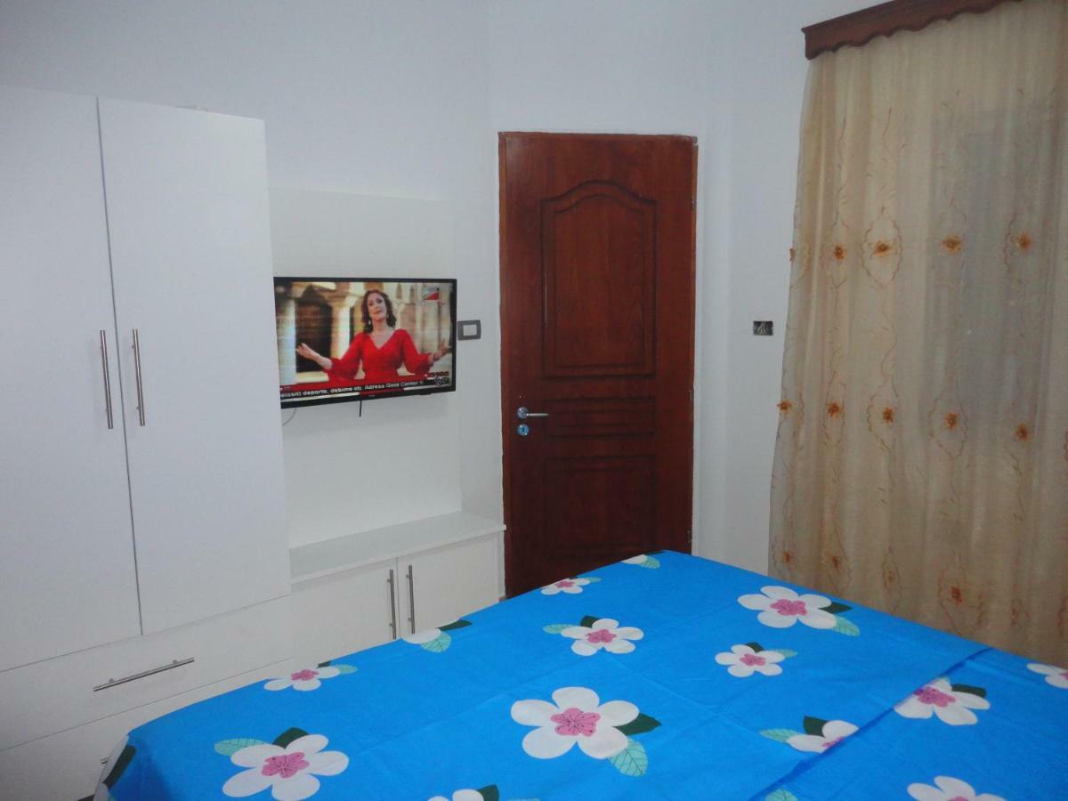 Oruci Apartments Ksamil Exterior photo